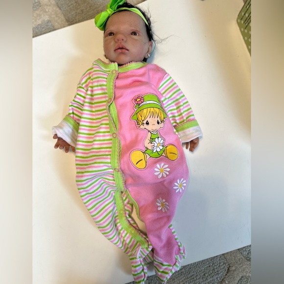 BABYCLON LUXURY SILICONE MICRO NEWBORN CHIP DRINKS/WETS REALISTIC BABY GIRL DOLL - Picture 2 of 16